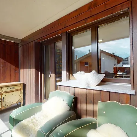 Bright With Balcony & View To The Matterhorn Apartamento
