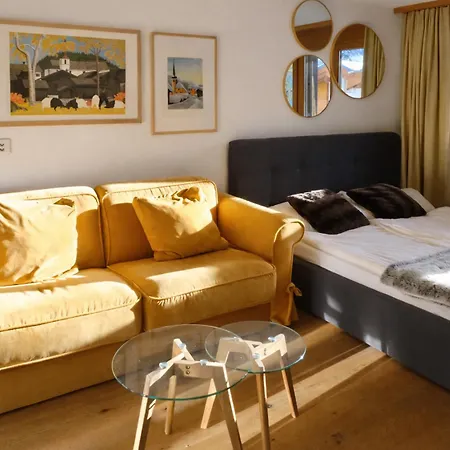 Bright With Balcony & View To The Matterhorn *