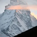 Bright With Balcony & View To The Matterhorn Lejlighed *